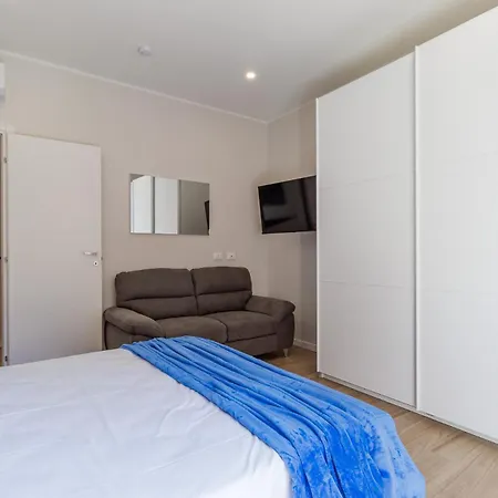 Casa Valentina - Wifi Train Station Parking מודנה