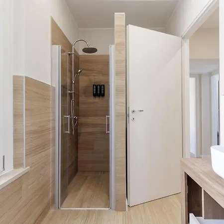 Casa Valentina - Wifi Train Station Parking