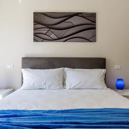 Casa Valentina - Wifi Train Station Parking דירה *