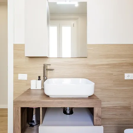 Apartamento Casa Valentina - Wifi Train Station Parking Modena