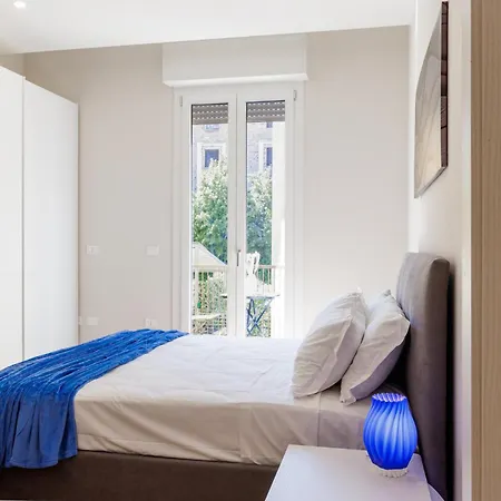 Casa Valentina - Wifi Train Station Parking Apartamento *