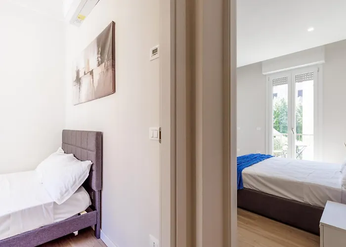 Casa Valentina - Wifi Train Station Parking Apartament *