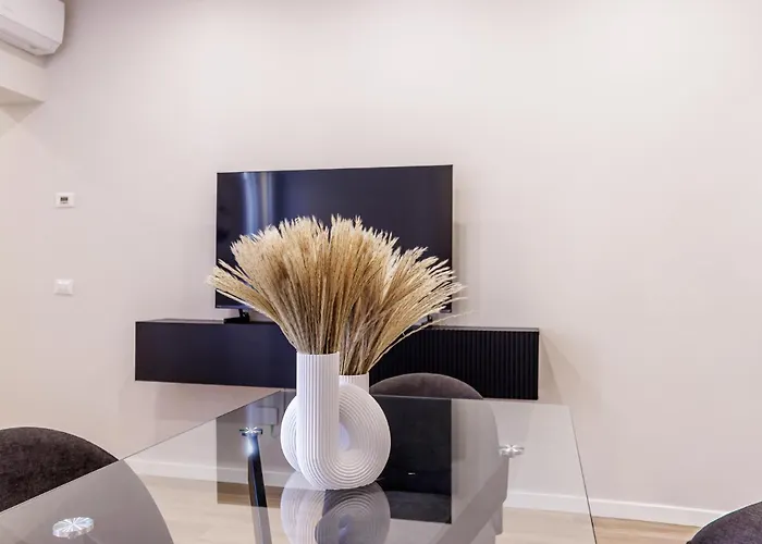 Casa Valentina - Wifi Train Station Parking