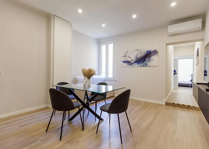 Casa Valentina - Wifi Train Station Parking Apartament